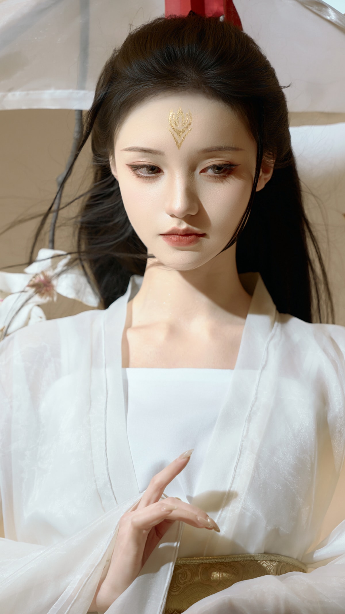白衣古风女子4K手机高清壁纸