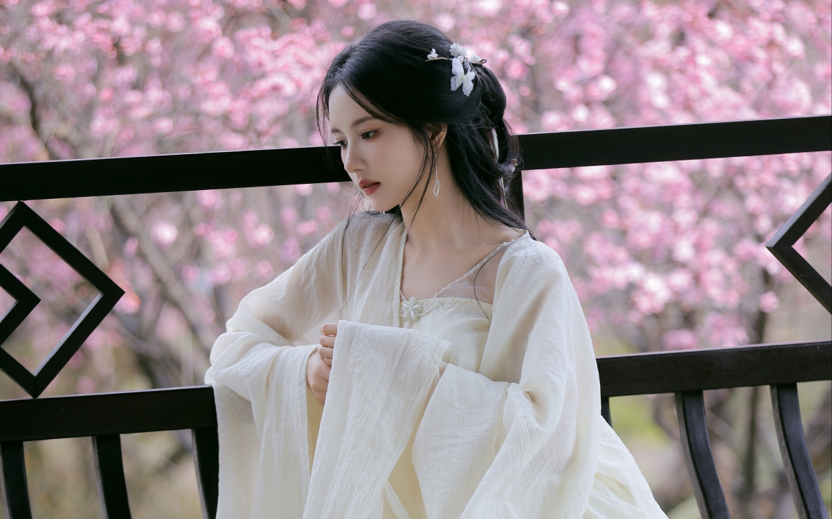 漂亮唯美古风美女刘些宁 电脑壁纸4k超清